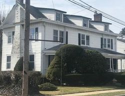 Short-sale in  DIKEMAN ST Hempstead, NY 11550