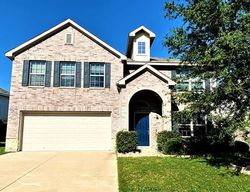 Short-sale in  GOLDEN SUNSET TRL Keller, TX 76244