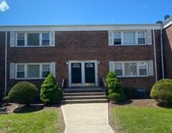 Short-sale in  DARTMOUTH AVE B Bridgewater, NJ 08807