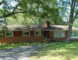 Short-sale Listing in MEZMER LN CLINTON, MD 20735