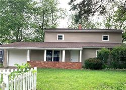 Short-sale in  S LINDELL DR Yorktown, IN 47396