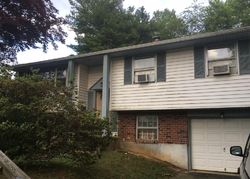 Short-sale in  BLACKTHORNE LN Aston, PA 19014