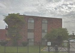 Short-sale Listing in S STEWART AVE APT A3W RIVERDALE, IL 60827