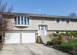 Short-sale Listing in FAIRMOUNT AVE DOWNERS GROVE, IL 60516