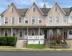 Short-sale in  E CENTRAL AVE Phillipsburg, NJ 08865