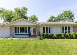 Short-sale in  ESSEX RD Elk Grove Village, IL 60007