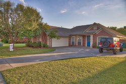 Short-sale in  HIGH POINT DR Pilot Point, TX 76258