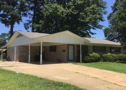 Sheriff-sale Listing in W GREENFIELD DR TEXARKANA, TX 75501