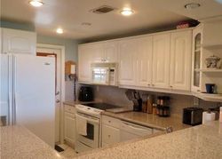 Short-sale Listing in NE 21ST AVE APT 409 FORT LAUDERDALE, FL 33308