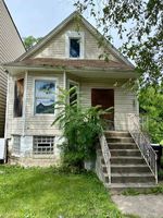 Short-sale in  S PAULINA ST Chicago, IL 60636