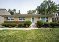 Short-sale in  KOEPKE RD Northbrook, IL 60062