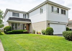 Short-sale in  LOCKWOOD AVE Skokie, IL 60077