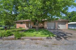 Sheriff-sale Listing in S AVENUE K CLIFTON, TX 76634