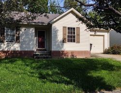 Short-sale in  HIDDEN HILLS WAY Winchester, KY 40391