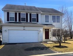 Short-sale in  MARCH ST Lake Zurich, IL 60047