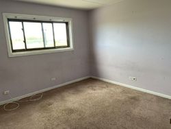 Short-sale in  S KENNETH AVE APT G3 Alsip, IL 60803