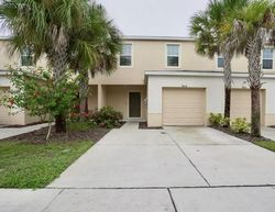 Short-sale in  HOUND CHASE DR Gibsonton, FL 33534