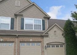 Short-sale Listing in CANYON DR AURORA, IL 60503