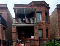 Short-sale in  N LEAMINGTON AVE Chicago, IL 60644
