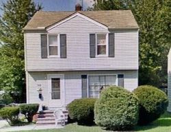 Short-sale in  E 215TH ST Euclid, OH 44123