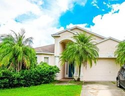 Short-sale in  WRENCREST DR Wesley Chapel, FL 33543