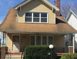 Short-sale in  ALGONQUIN ST Detroit, MI 48215