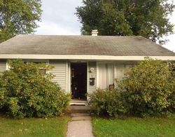 Short-sale Listing in CRESTWOOD CT ALBANY, NY 12208