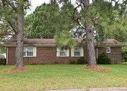 Short-sale Listing in CRYSTAL LAKE DR PORTSMOUTH, VA 23701