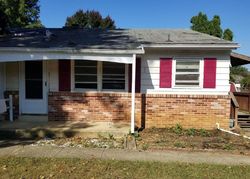 Short-sale in  SPRING AVE Lititz, PA 17543