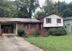 Short-sale in  NANCY LN Birmingham, AL 35215