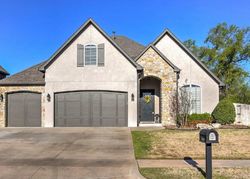 Short-sale Listing in S 167TH EAST AVE TULSA, OK 74134