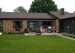 Short-sale Listing in ROHLWING RD ROLLING MEADOWS, IL 60008