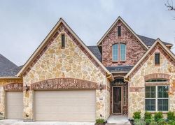 Short-sale in  MAPLEWOOD DR Mckinney, TX 75071