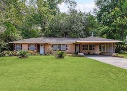 Short-sale in  MARIONETTE DR Baton Rouge, LA 70811