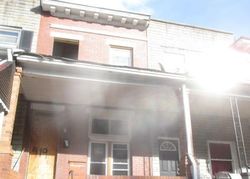 Short-sale Listing in N ELLWOOD AVE BALTIMORE, MD 21224