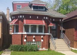 Short-sale in  S MARSHFIELD AVE Chicago, IL 60620