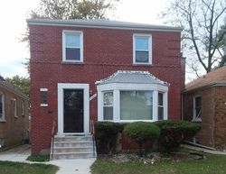 Short-sale in  S LOWE AVE Riverdale, IL 60827