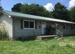 Short-sale in  S 11TH ST Paducah, KY 42003