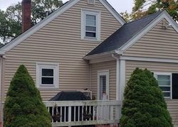 Short-sale in  MAIN AVE Warwick, RI 02886