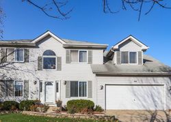 Short-sale in  MESA DR Bolingbrook, IL 60490