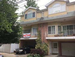 Short-sale in  OSTRICH CT Staten Island, NY 10309