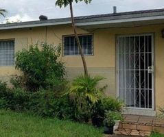 Short-sale Listing in NW 179TH ST MIAMI, FL 33169