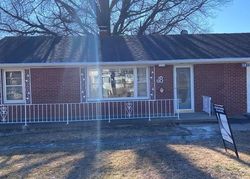 Short-sale in  PENN ST Saint Joseph, MO 64507