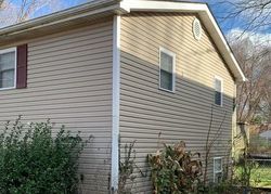 Short-sale in  TOMLINSON ST East Alton, IL 62024