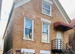 Short-sale in  S HARDING AVE Chicago, IL 60623