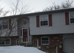 Short-sale in  HANBY CIR Marcus Hook, PA 19061