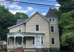 Short-sale in  SPENCER ST Winsted, CT 06098