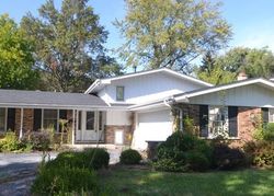 Short-sale Listing in KENWOOD AVE SOUTH HOLLAND, IL 60473