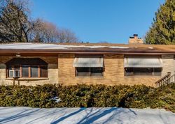 Short-sale Listing in KAMA AVE MCHENRY, IL 60050