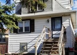 Short-sale Listing in N OLCOTT AVE ELMWOOD PARK, IL 60707